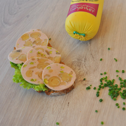 Champignonlyoner mit Pilzen
