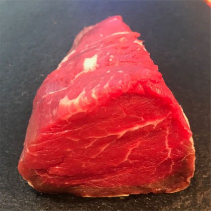 Dry aged Rinderfilet am Stück